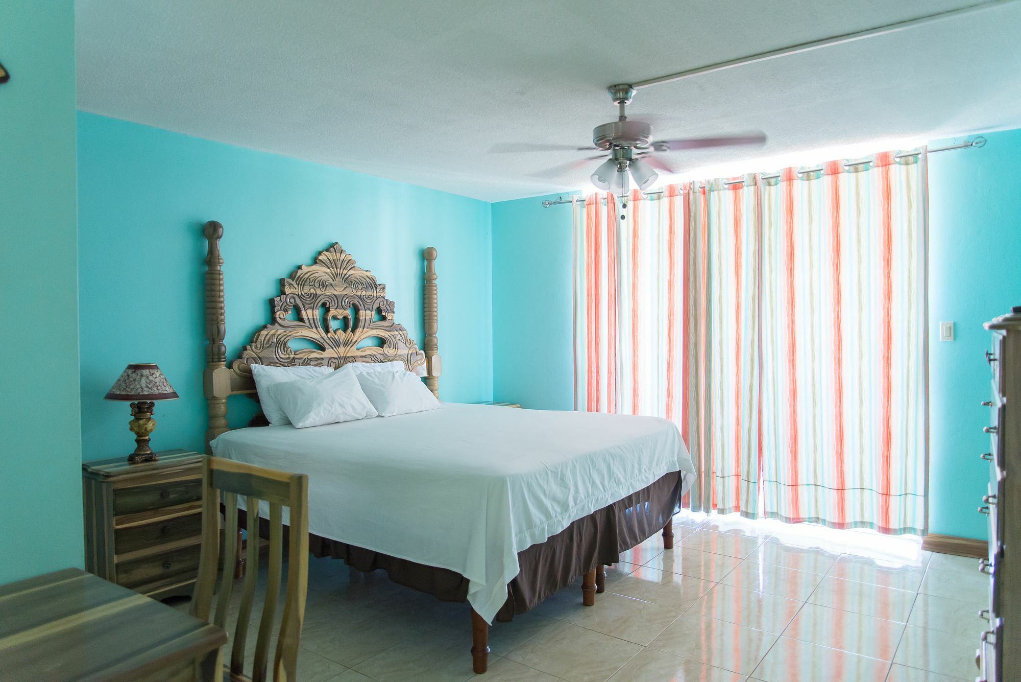 Montego Bay Club Apartments Kültér fotó